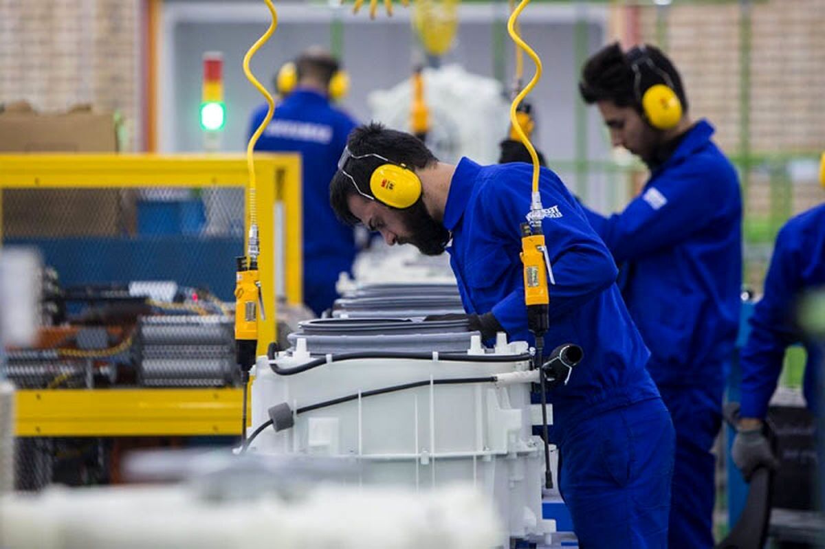 استاندارد طبقه‌بندی مشاغل کشور تهیه و تدوین می‌شود