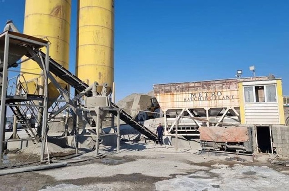 شناسایی و توقیف واحد تولید بتن غیراستاندارد در تهران
