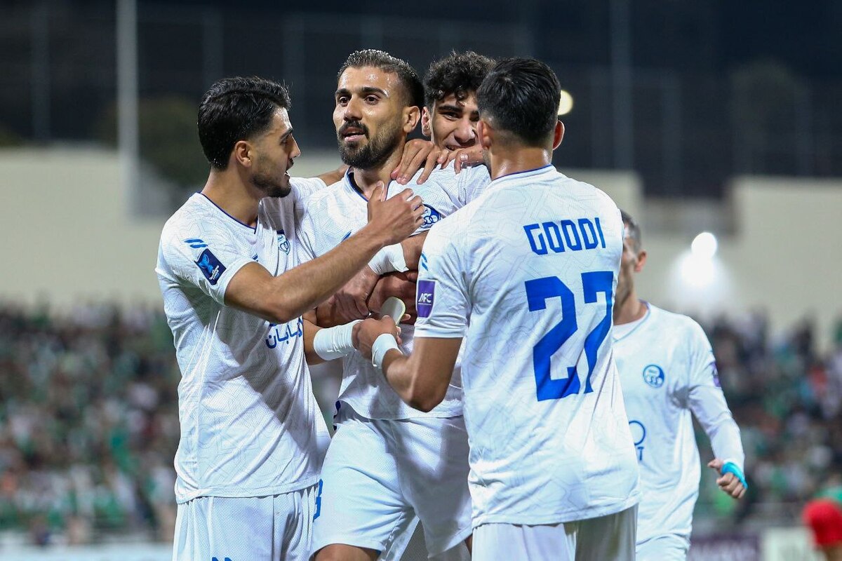 ساعت بازی استقلال و پادیاب خلخال/ برنامه بازی‌های امروزجمعه ۳۰ آبان ماه