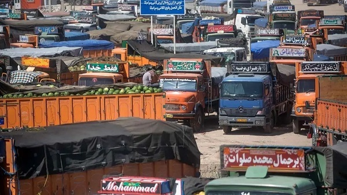 تردد کامیونهای ایرانی در پاکستان بدون ضماتنامه بانکی
