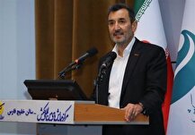 بازدید رئیس هیأت عامل ایمیدرو از غرفه چادرملو در نمایشگاه فولاد کیش