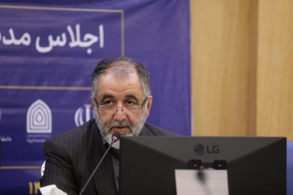 برداشت ۱۵۰ میلیارد مترمکعب از آبهای زیرزمینی