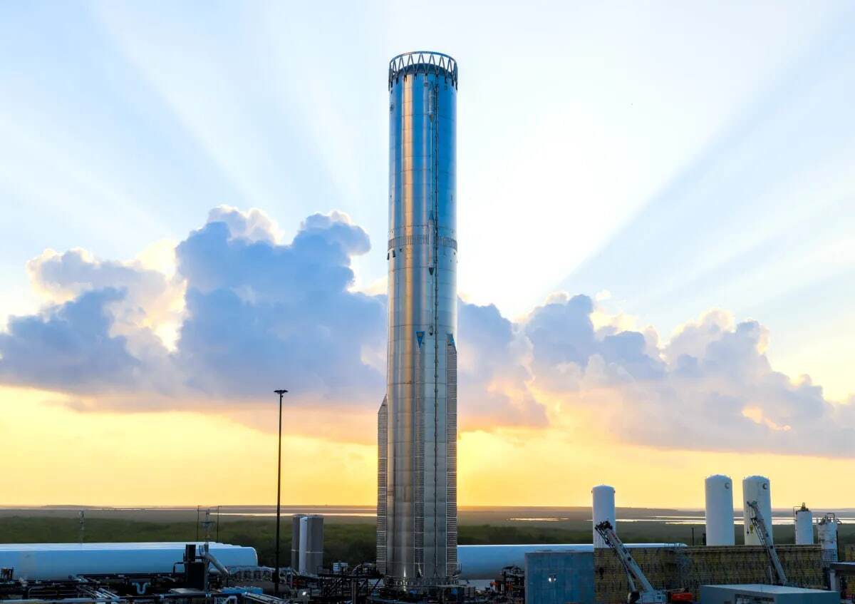 نسخه جدید استارشیپ اسپیس‌ایکس هنگام آزمایش منفجر شد