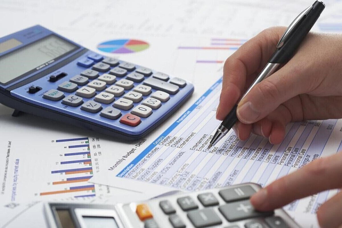 احتمال ورود بازارهای خرده فروشی در رکود با اجرای فاز جدید قوانین مالیاتی