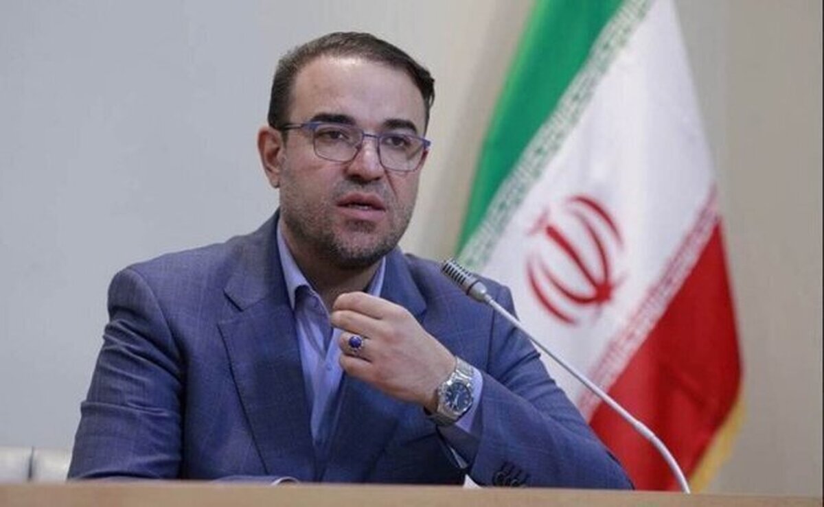 معاون وزیر صمت: واحدهای تولیدی ۲۰۰ روز در صف انتظار دریافت ارز باقی می‌مانند