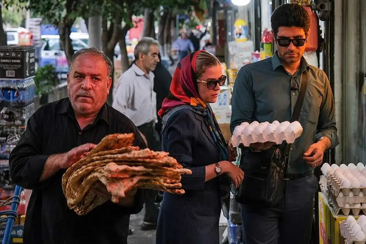 جدال ناجوانمردانه تورم کالاهای اساسی با دستمزد کارگران