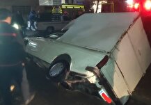 فرونشست زمین در شهرک ولیعصر تهران ۳ خودرو را گرفتار کرد