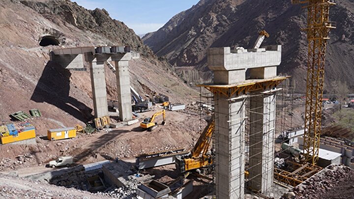 وجود ۶۰۰۰ همت پروژه ناتمام؛ سازمان برنامه و بودجه فقط سازمان بودجه است