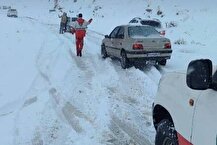 انسداد ۲۲ محور مواصلاتی کشور به دلیل بارش برف و باران