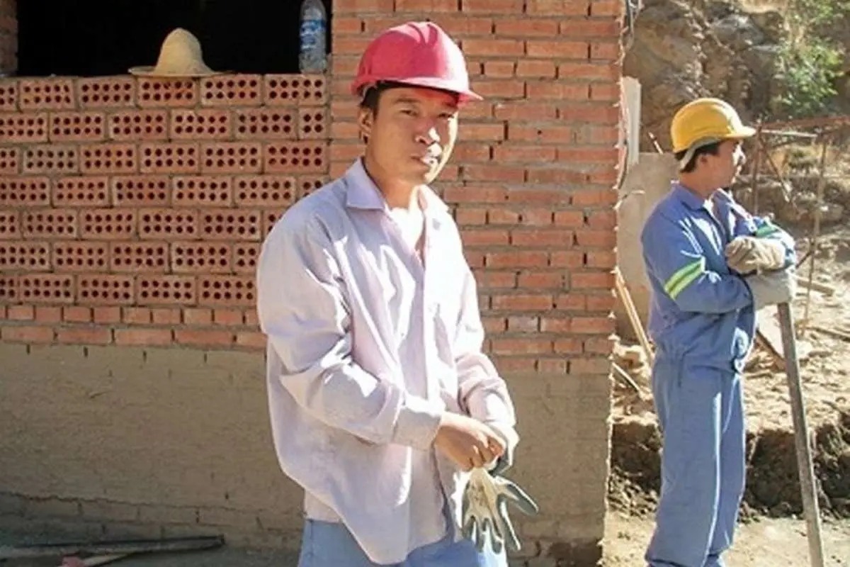 اتباع غیرمجاز و مازاد بر نیاز باید کشور را ترک کنند