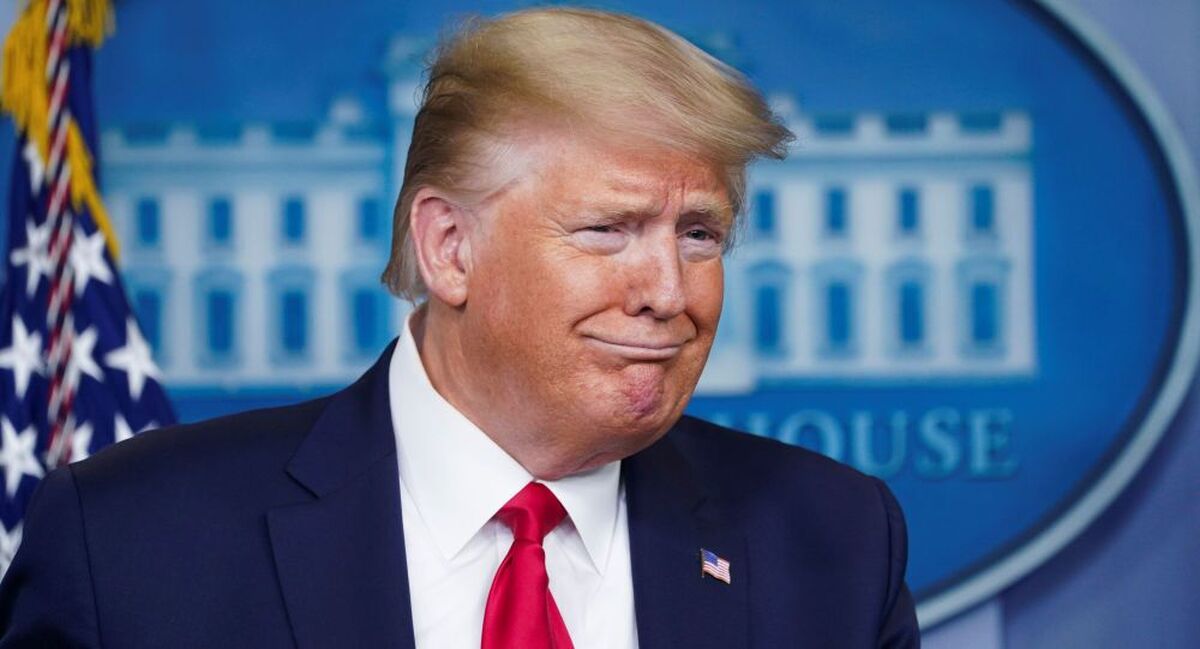 نشانه‌های سقوط اقتصادی واشنگتن؛ از تبدیل به جمهوری موز تا افول دلار