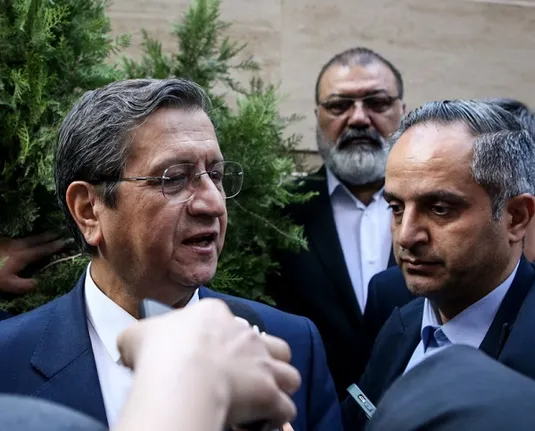 همتی: ارزش واگذاری صندوق&zwnj;های سرمایه&zwnj;گذاری نوزادان رشد خواهد کرد