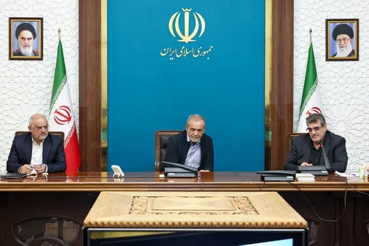 تأکید پزشکیان بر ضرورت ایجاد تغییرات بنیادین در رفتار مدیریت دولتی در مدیریت هزینه&zwnj; و مصرف انرژی