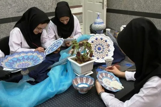 ایجاد کسب و کارهای خانگی در قالب تعاونی&zwnj;
