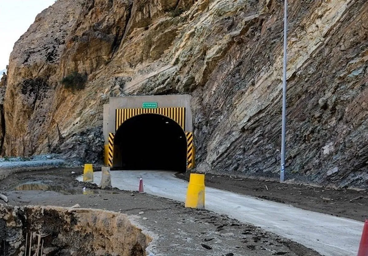 انسداد آزادراه تهران-شمال و کرج-چالوس از ساعت ۱۸:۱۵ امروز