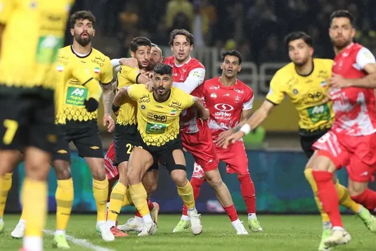 سپاهان: چرا فحاشی کاپیتان پرسپولیس و حمله پیروانی دیده نمی&zwnj;شود