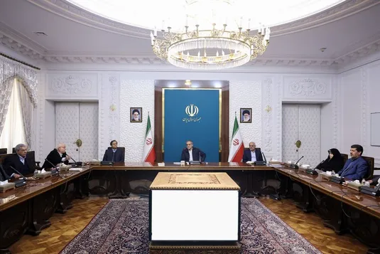 پزشکیان: پرداخت ارز ترجیحی به عده&zwnj;ای تبدیل به سهمیه و رانت شد