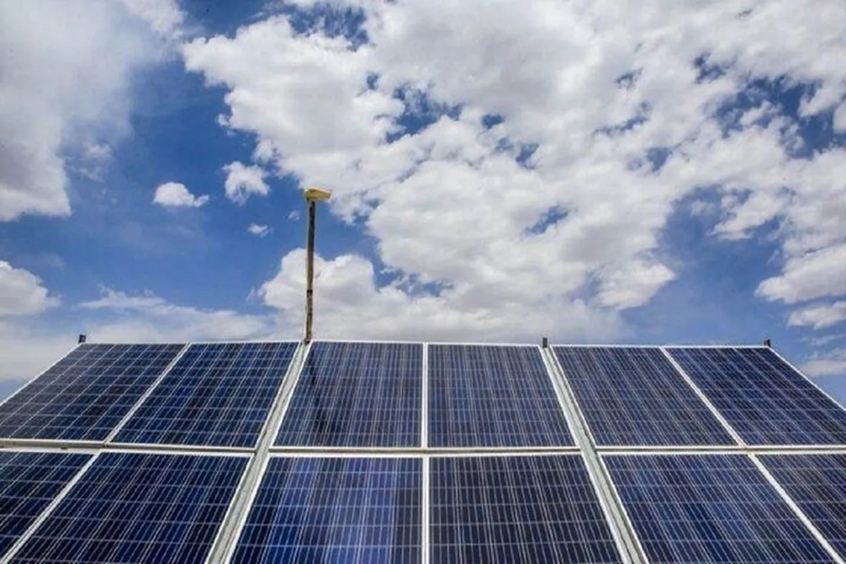 پیشنهاد ساخت نیروگاه‌های خورشیدی ۵ کیلوواتی در دستگاه‌های دولتی