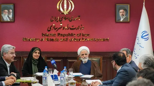 صادق:&zwnj; به&zwnj;دنبال به&zwnj;کارگیری حقوق&zwnj;دانان فعال خارج از کشور هستیم
