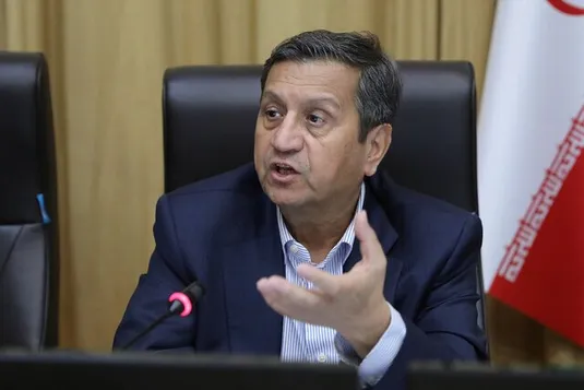 وزیر اقتصاد: فشار مالیاتی از دهک&zwnj;های پایین برداشته شود