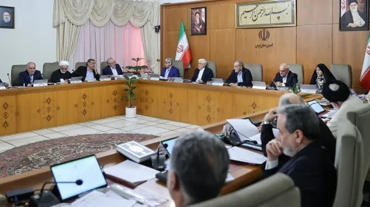 تاکید پزشکیان بر ضرورت اطلاع&zwnj;رسانی از اقدامات درباره مبارزه با قاچاق کالا و سوخت