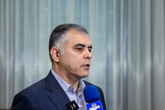پاک&zwnj;نژاد: تغییرات احتمالی قیمت بنزین را اطلاع&zwnj;رسانی می&zwnj;کنیم