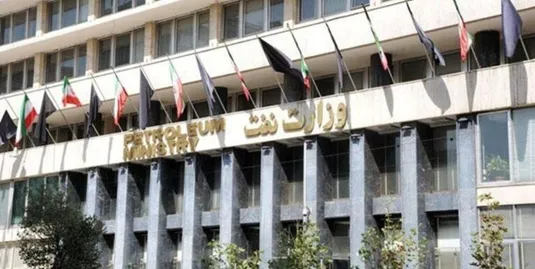 وزارت نفت: سوخت مورد نیاز کشور از شرکت&zwnj;های معتبر بین&zwnj;المللی خریداری می&zwnj;شود