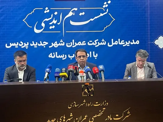 ۳۲۴۴ واحد مسکن مهر و ۷۰۰ واحد نهضت ملی پردیس آماده بهره&zwnj;برداری شد