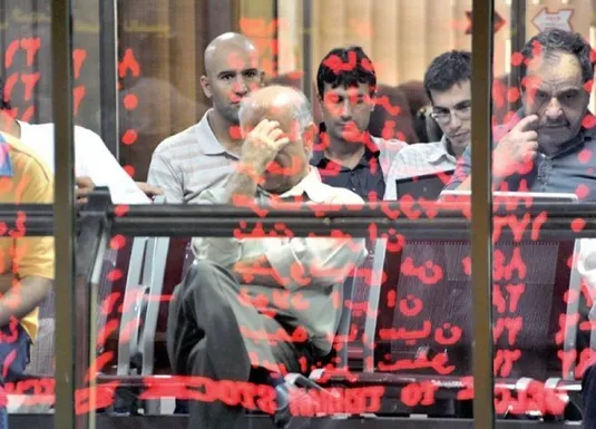 نفرین سال ۹۹ همچنان گریبان&zwnj;گیر بورس