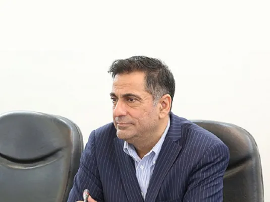 خودروسازان داخلی ۲۰۰ میلیون دلار خرما خریدند
