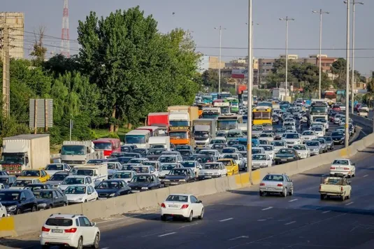 وضعیت تردد در جاده&zwnj;ها امروز/ ترافیک سنگین در آزادراه قزوین- کرج