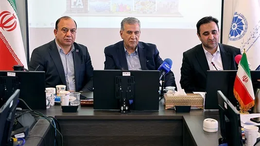 با توسعه گردشگری می&zwnj;توان بر محدودیت&zwnj;های ناشی از تحریم&zwnj;ها غلبه کرد