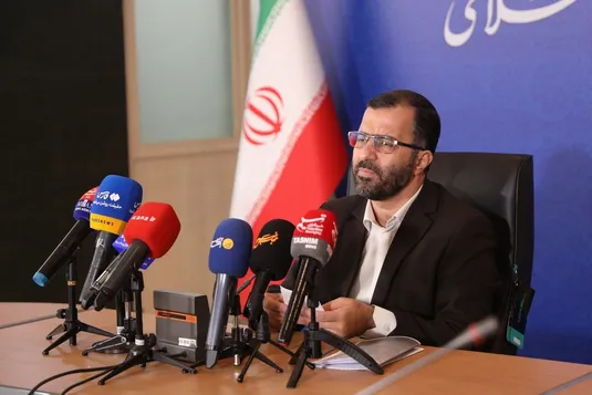 حمایت&zwnj;های پشت&zwnj;پرده از قاچاق روزانه ۳۰ میلیون لیتر سوخت؛ قوه قضائیه ورود کند