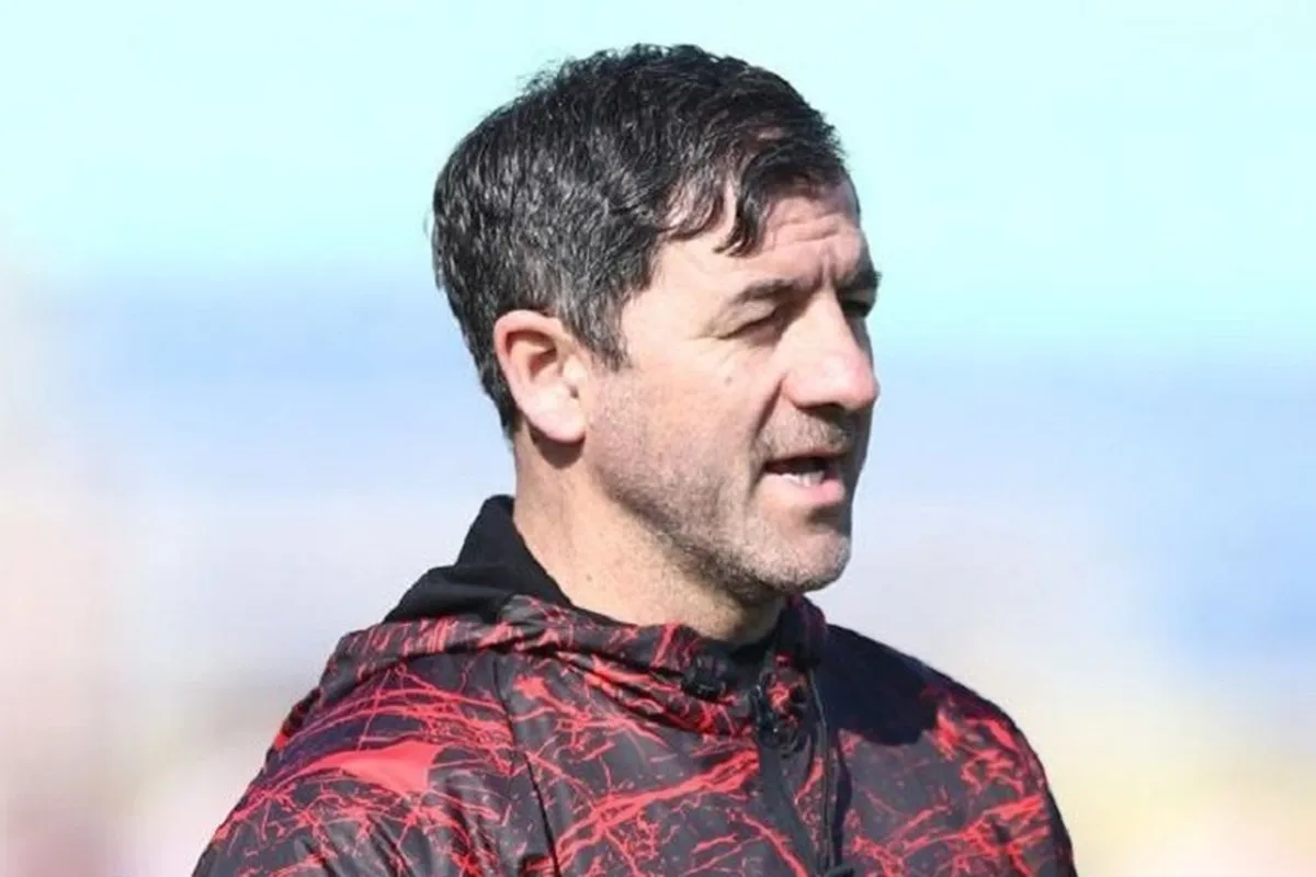 کریم باقری مقابل السد روی نیمکت می‌نشیند؟