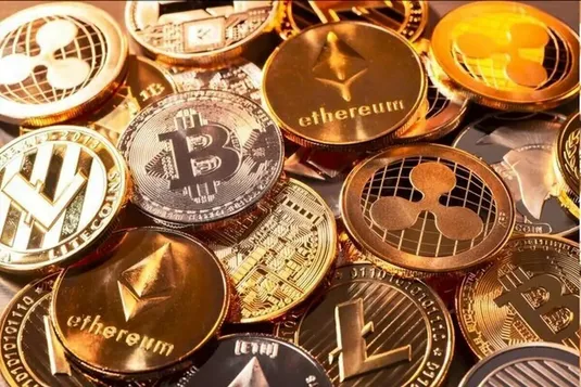 قیمت ارزهای دیجیتال امروز دوشنبه ۲۵ اسفند ۱۴۰۴ + جدول