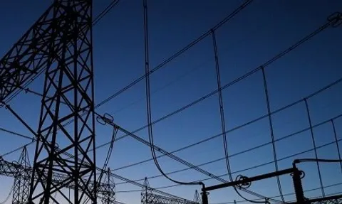 توقف سرمایه‌گذاری و اجرای ناقص قوانین دلایل اصلی ناترازی برق