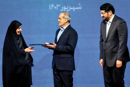 بن&zwnj;بست تامین مالی نهضت ملی مسکن از بانک&zwnj;ها/ دولت روش جدید طراحی کند