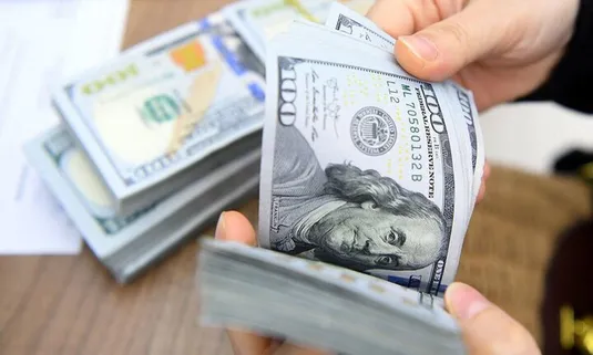 ابهام در سیاست&zwnj;های ارزی بانک مرکزی در غیاب حکمرانی جامع ارزی و تجاری&nbsp;