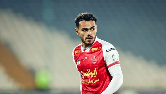 چرا اورونوف با پرسپولیس تمدید نمی&zwnj;کند؟