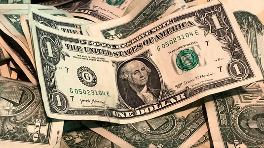 قیمت دلار رسمی امروز ۷ مرداد ۱۴۰۵