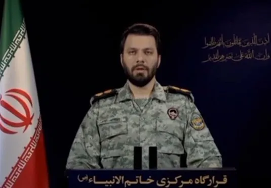 سخنگوی قرارگاه خاتم: اسرائیل تا ساعت ۹ صبح ۳ مرحله حمله کرد/ پاسخ می&zwnj;دهیم