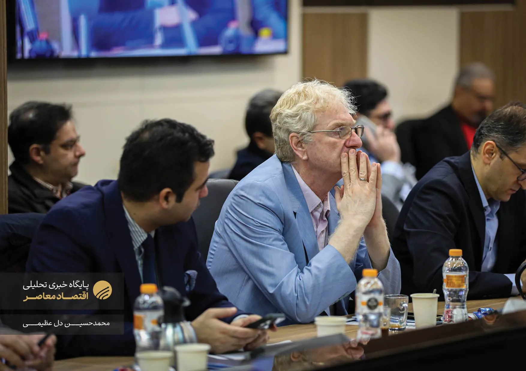 در همایش «نقش داوری و مرکز داوری اتاق ایران در حل و فصل اختلافات تجاری»، بر تسهیل فرآیند داوری، سرعت در حل اختلافات و محرمانه بودن اطلاعات تاکید شد. همچنین، از گسترش دفاتر داوری در استان‌ها و برگزاری دوره‌های آموزشی برای ارتقا سطح داوری میان فعالان اقتصادی خبر داده شد.