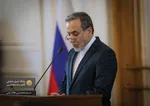 سرگئی لاوروف، وزیر امور خارجه روسیه، امروز سه‌شنبه ۷ اسفند ۱۴۰۳ در جریان سفر خود به ایران با سید عباس عراقچی، وزیر امور خارجه جمهوری اسلامی ایران ملاقات و گفت‌وگو کرد.