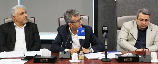عرضه اولیه یک نماد فولادی در بازار سرمایه/ فولادسازان نیروگاه تجدیدپذیر می&zwnj;سازند