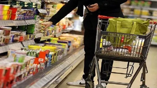 اصناف: فروش سبدی کالا، نظام عرضه و تقاضا را مختل می&zwnj;کند