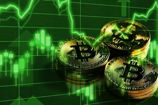 بیت&zwnj;کوین در آستانه جهش