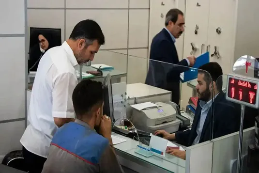 بانک مرکزی برنامه مواجهه با بانک&zwnj;های ناتراز ارائه کند
