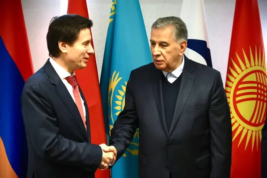 ضعف زیرساخت&zwnj;های حمل&zwnj;ونقل و استانداردسازی مانع تجارت ایران با اوراسیا