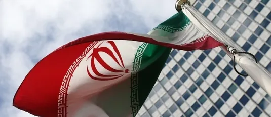 رفع مشکلات اقتصادی در گرو انسجام ۳ قوه و شفافیت در سیاست&zwnj;گذاری&zwnj;