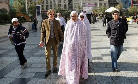 ۲۵۰ هزار تومان هزینه ورود گردشگران خارجی به مشهد